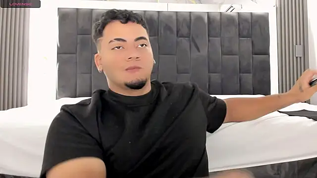 WhiteSun_01 live sex cam