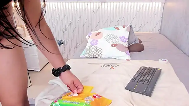 Ximenahott_ live sex cam