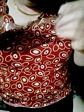 small-house123's cam snapshot