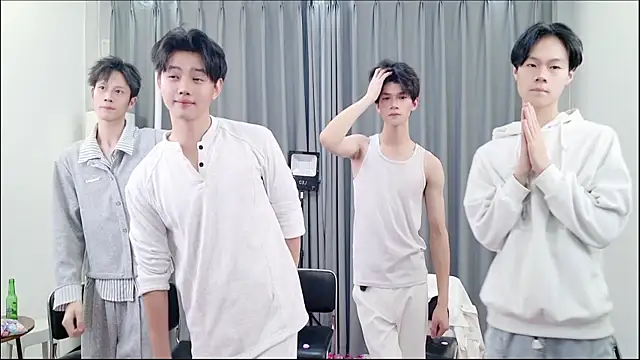 QYBOYS-001's cam snapshot