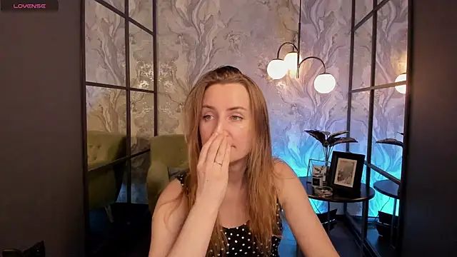 MeggySun's cam snapshot