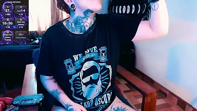 Marieblueeyes live sex cam