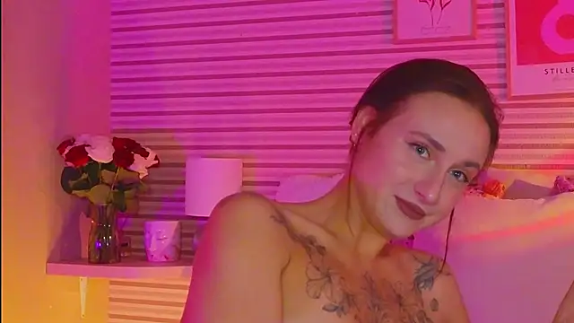 Lilii_villi's cam snapshot