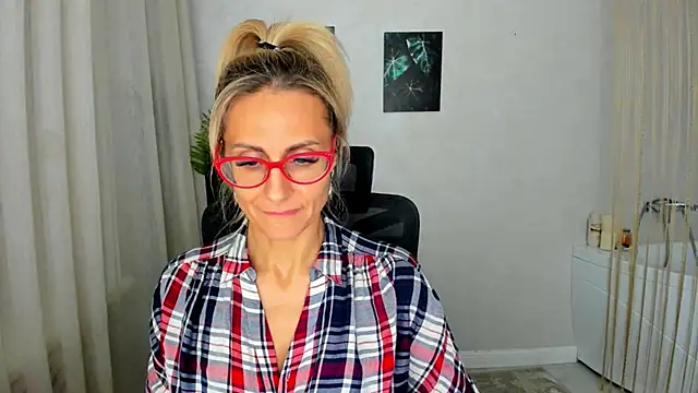 MuseOfStage's cam snapshot