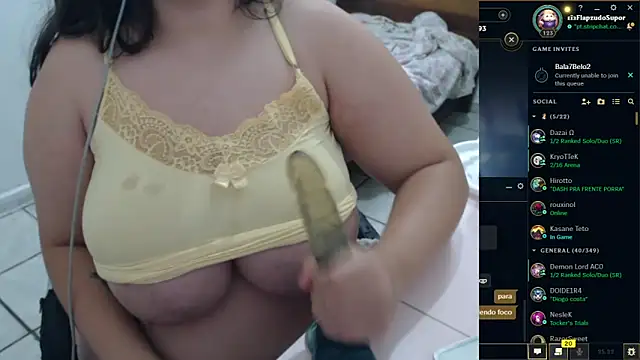 isanhaiaka's cam snapshot