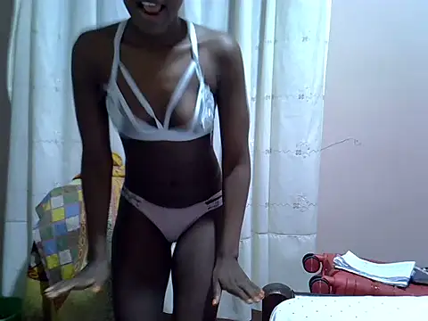 Just_Karu's cam snapshot