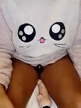 ChloeBab's cam snapshot