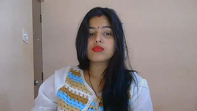 Cute-Simmi69 live sex cam