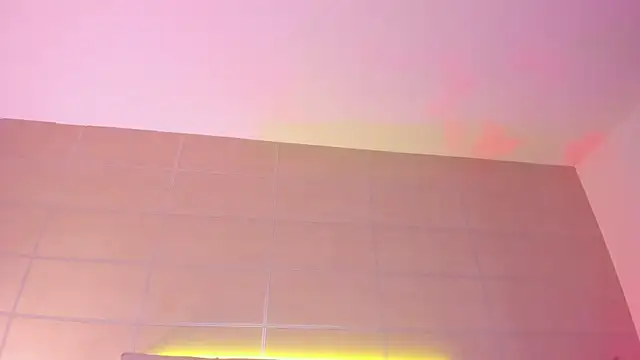 Karito-28 live sex cam