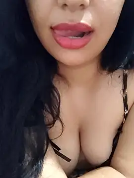 sexy_arabiangirl's cam snapshot