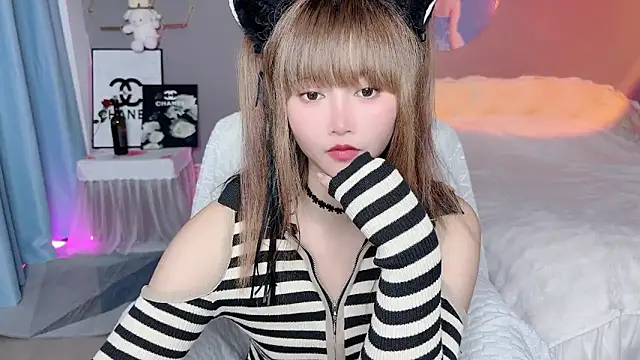 -xiao-xiao-'s cam snapshot