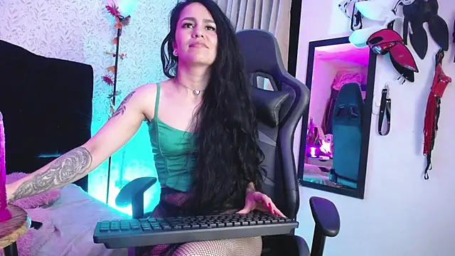 Noise_Lux33's cam snapshot