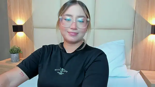 antonella_cutie_'s cam snapshot