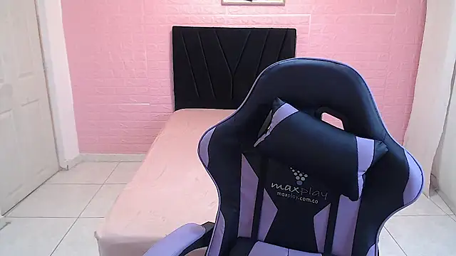 EIVIY1609's cam snapshot