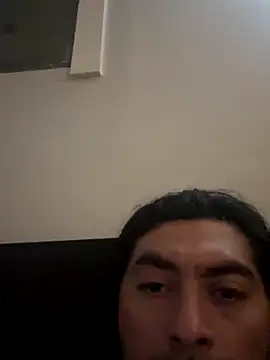 fifthbase007's cam snapshot