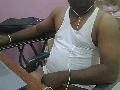 ITGuyhyd's cam snapshot