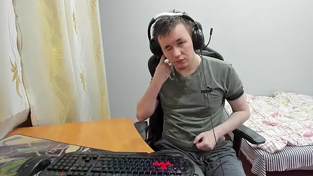 iliaskrislove's cam snapshot