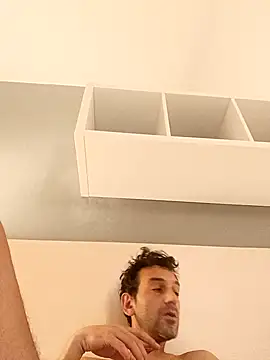 Sextructor@xh's cam snapshot