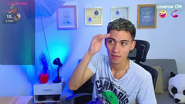 yulian_vasquez's cam snapshot