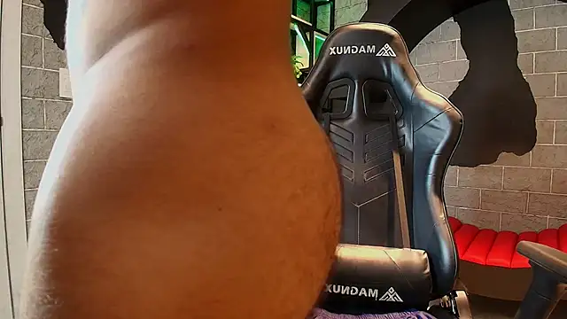 MyStrongSubmissive's cam snapshot