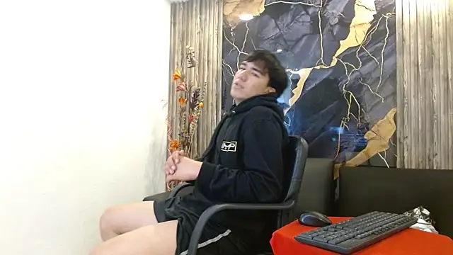 Tommy160920's cam snapshot