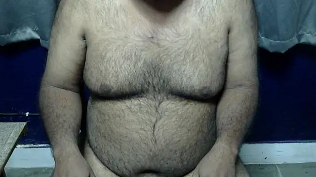 hairysubcub_70's cam snapshot