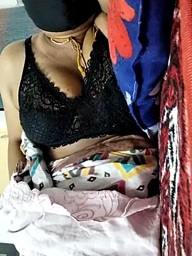 Tamilrojanew's cam snapshot