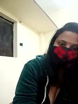 Shikha-mehra7's cam snapshot