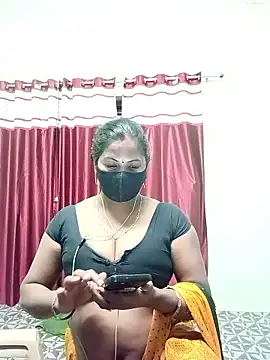 School_medam's cam snapshot