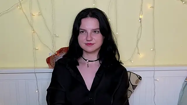 LatinaHuguenin's cam snapshot