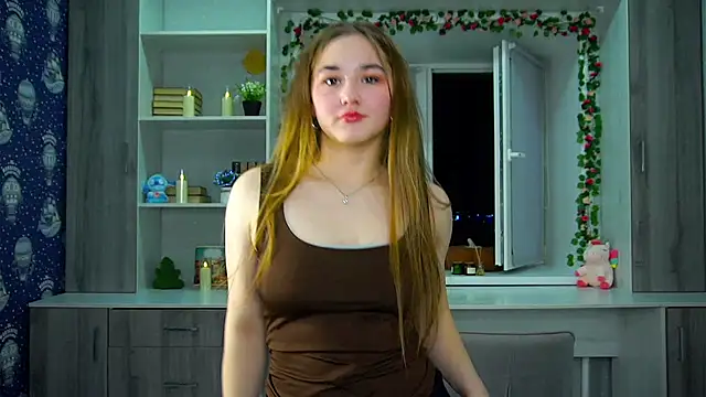 CleotildeBijan's cam snapshot