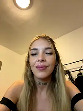 lunababy77's cam snapshot