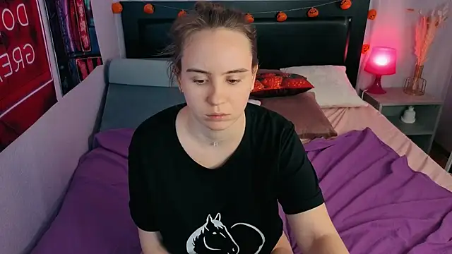 Lika_0ne's cam snapshot