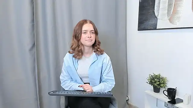 EttaGeremia's cam snapshot