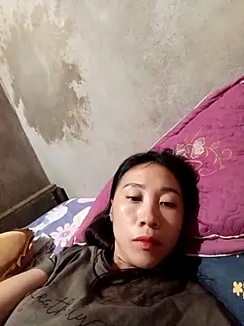 -Chua-90's cam snapshot