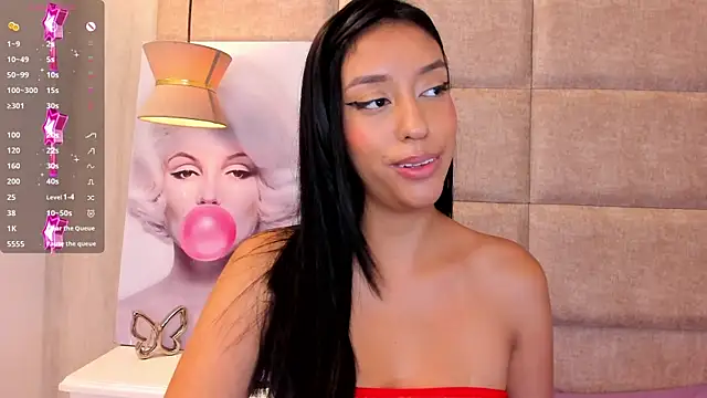 MaddieSteel live sex cam