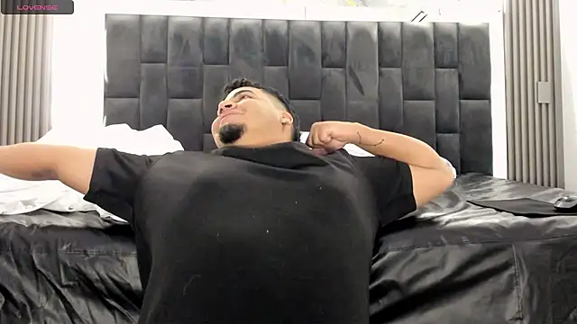 WhiteSun_01 live sex cam