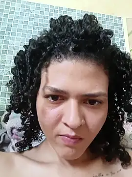 Larissinhamm live sex cam