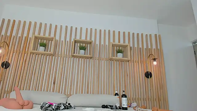 sharon_fennel live sex cam