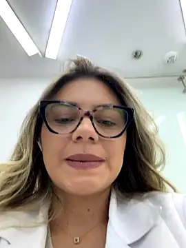 alicee16 live sex cam