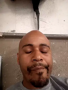 reisloko live sex cam