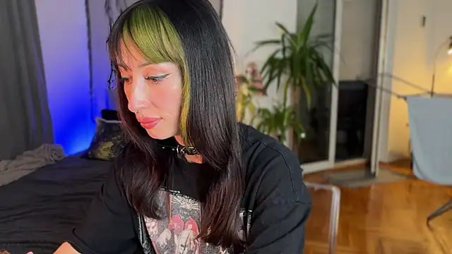 inked-vvitch live sex cam