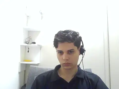 novinho242k live sex cam