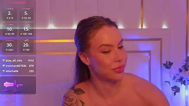 Ashley_Roys's cam snapshot