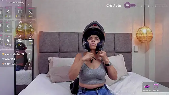 Dulce_emi's cam snapshot