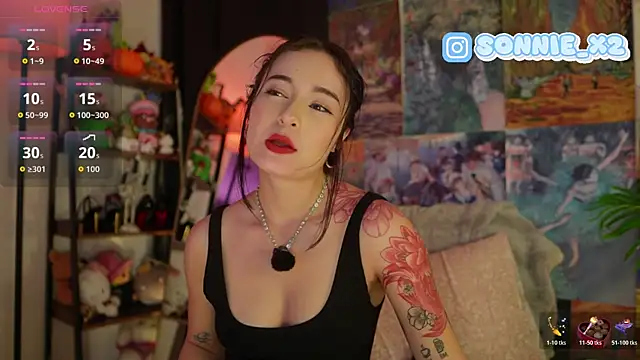 Sonnie_mami live sex cam