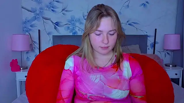 Sweetie_kitty1's cam snapshot