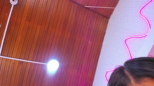 DaisySnugs1's cam snapshot