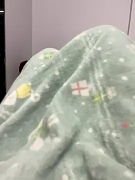 Desiandaz's cam snapshot