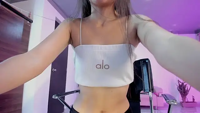 bella_fox_1's cam snapshot